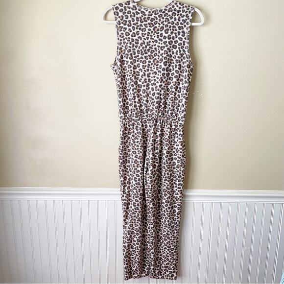 Gilli | Leopard Print Jumpsuit Elastic Waist Pockets V-neck Brown Tan Medium - Picture 7 of 8